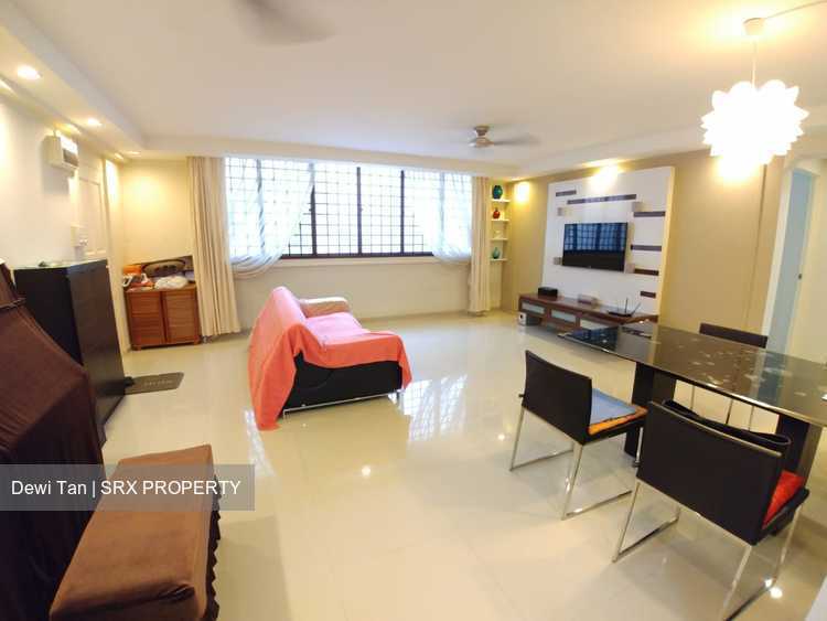 Serangoon Avenue 3 thumbnail photo